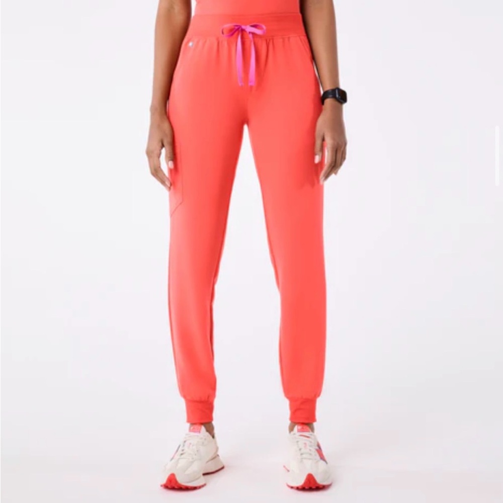 🔥 Figs Fireside Caterina One Pocket Top & Zamora Jogger Scrub Bottoms XXL - Picture 8 of 8